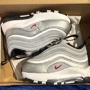 Nike Kids Silver and Red Air Max Style Sneakers